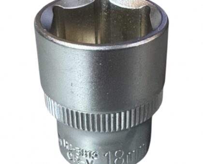 Головка торцевая 3/8" 6гр. 18мм L30мм CrV "H-D"