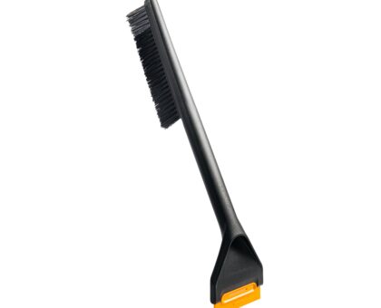 Щетка для снега 47см со скребком Solid FISKARS